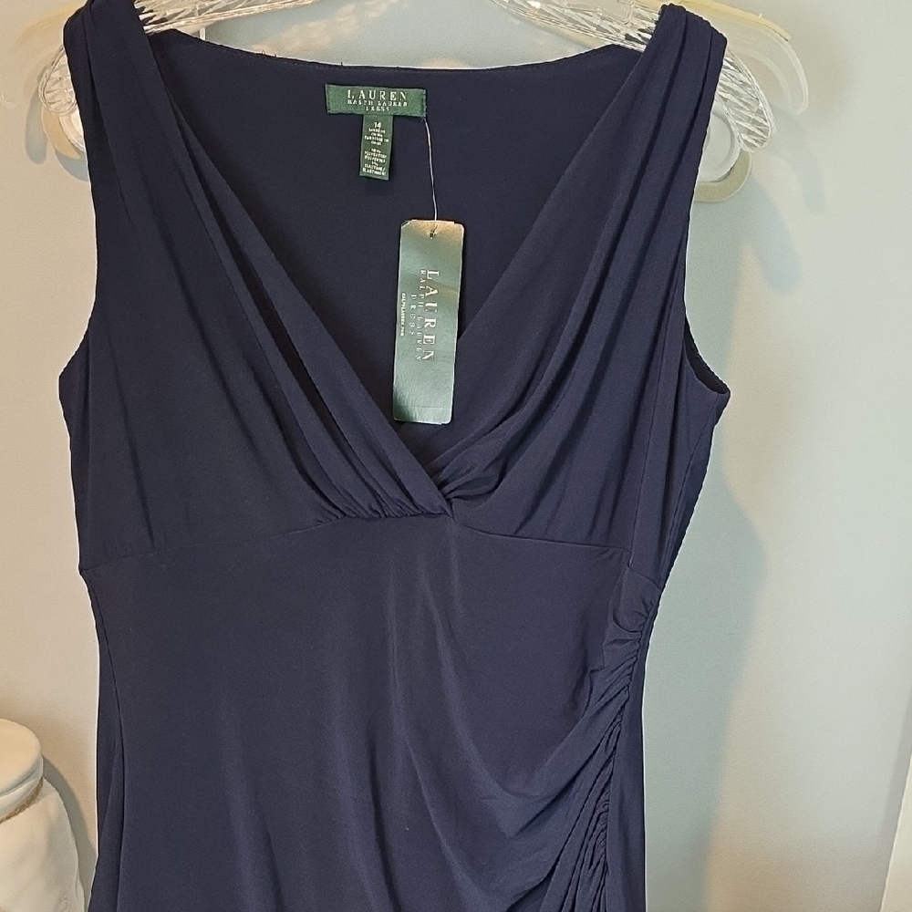Lauren Ralph Lauren Navy Sleeveless V-Neck Ruched Sheath Dress - Picture 2 of 9